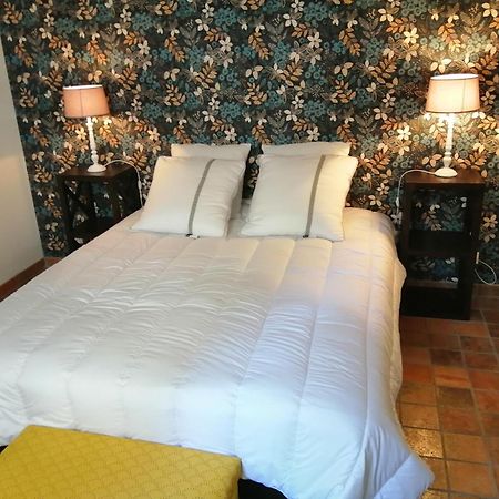 Bed and Breakfast Le Paris Londres Mesnieres-en-Bray Номер фото